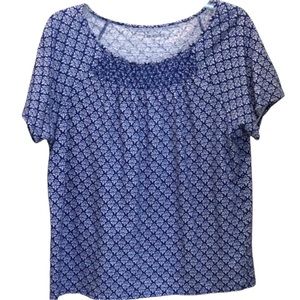 Talbots Ditsy Floral Blue and White Ruched Short Sleeve Shirt